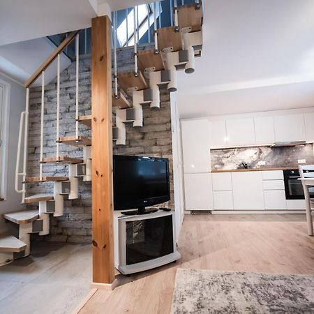 Cabin Guesthouse With Free Parking Parnu Exterior photo
