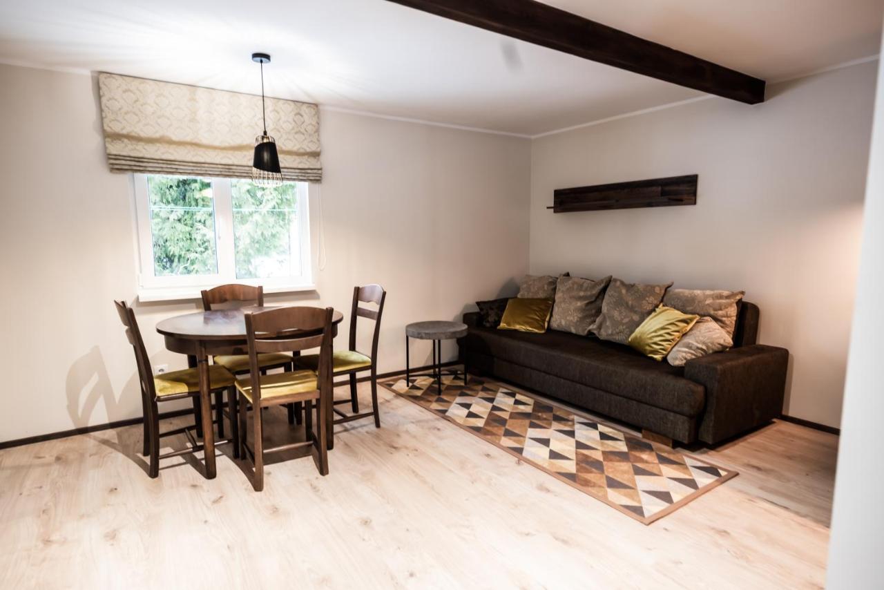 Cabin Guesthouse With Free Parking Parnu Exterior photo