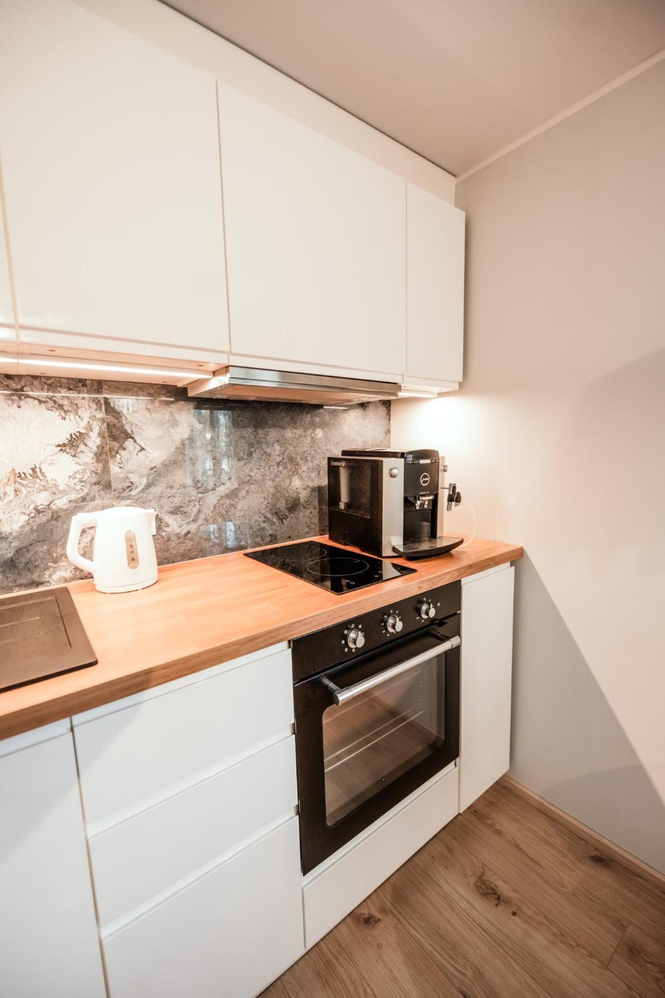 Cabin Guesthouse With Free Parking Parnu Exterior photo