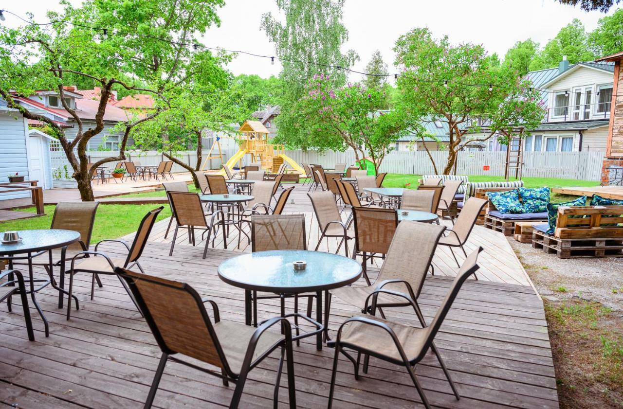 Cabin Guesthouse With Free Parking Parnu Exterior photo